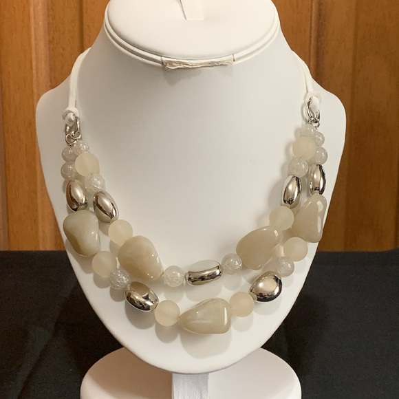 NWOT Chico's white leather necklace with silver and off white beads - Picture 3 of 3